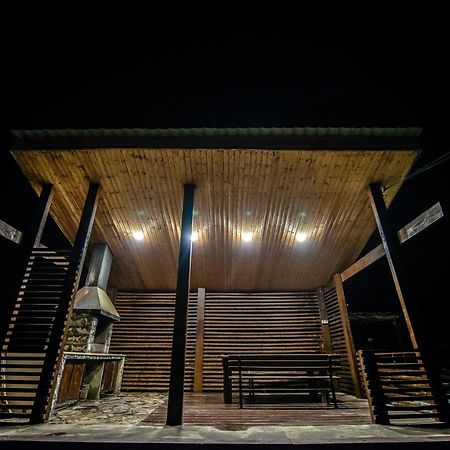 באקוריאני Villa Garden מראה חיצוני תמונה