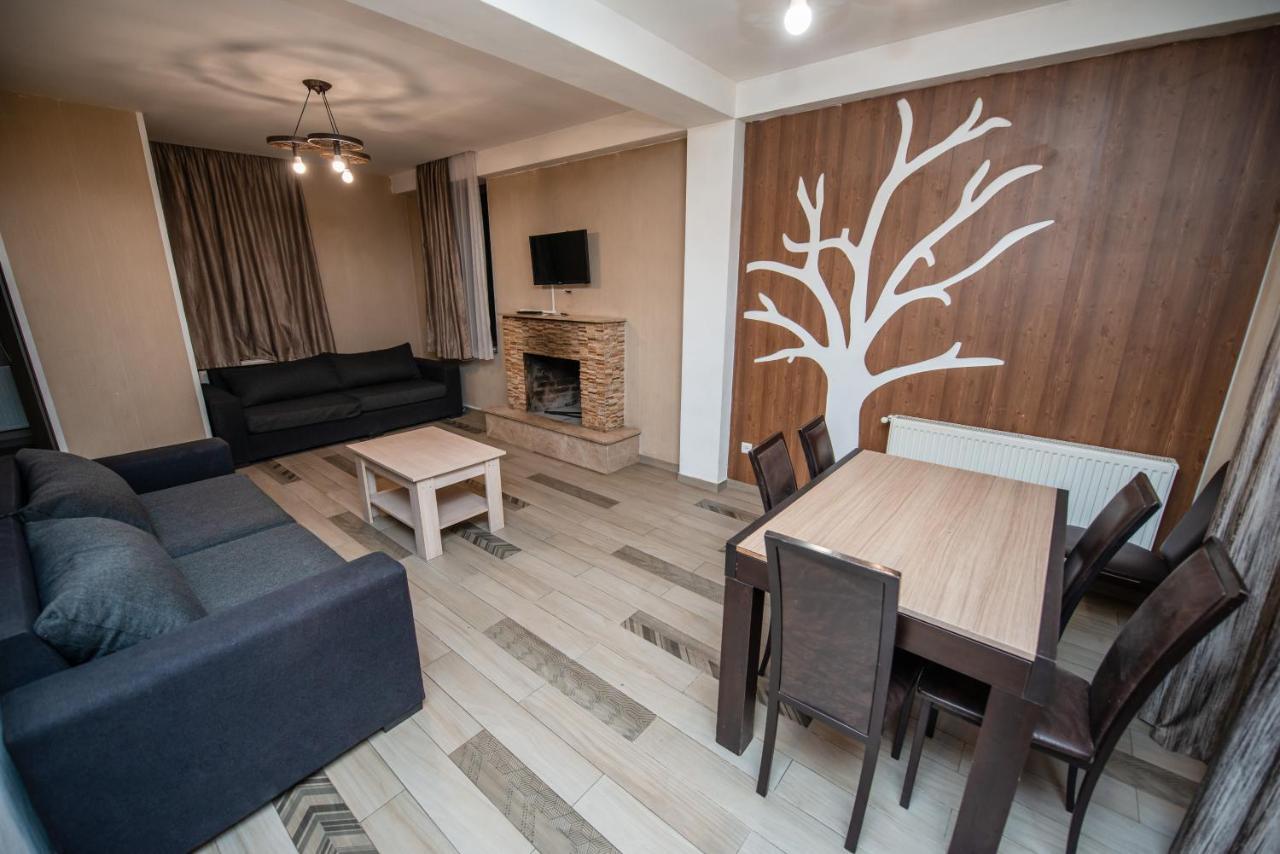 באקוריאני Villa Garden מראה חיצוני תמונה