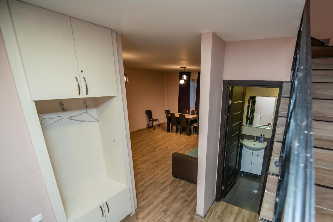באקוריאני Villa Garden מראה חיצוני תמונה